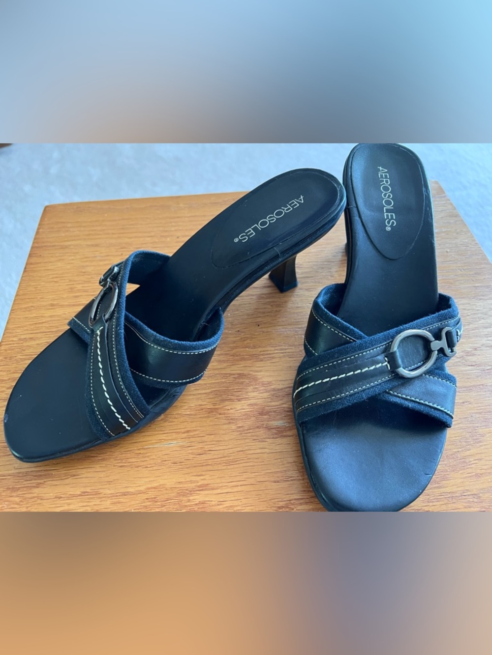 Aerosols slide heels